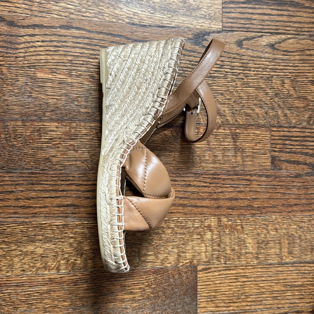 Brand new never worn Prada espadrilles. - Picture 5 of 8